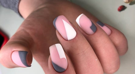 Flawless Nails