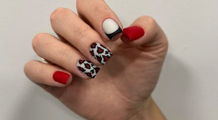 Flawless Nails image 2