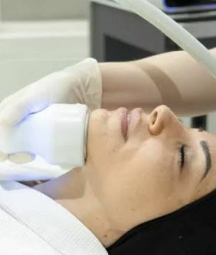 Khusi Professional image 2
