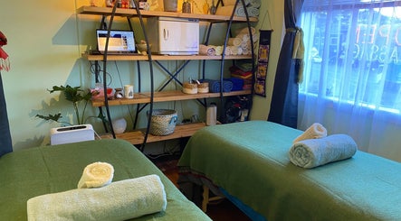 Rata Thai Massage imagine 2