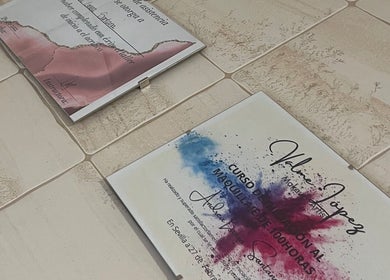 Certificados en Naiils Aandrea, Sevilla, Andalucía, ES, destacando talento en belleza y maquillaje.
