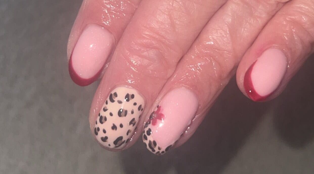 Elegant nail art at Blissful Touch Beauty By Michaela, Newry, Northern Ireland, GB. Pink and leopard design.