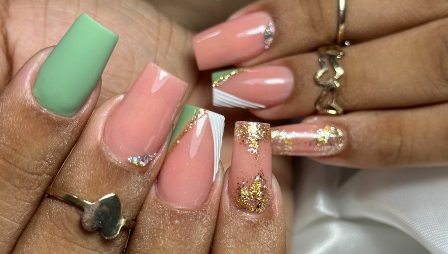 Kata Rivas nails spa image 1