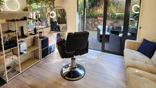 Charlie Kenyon Barber