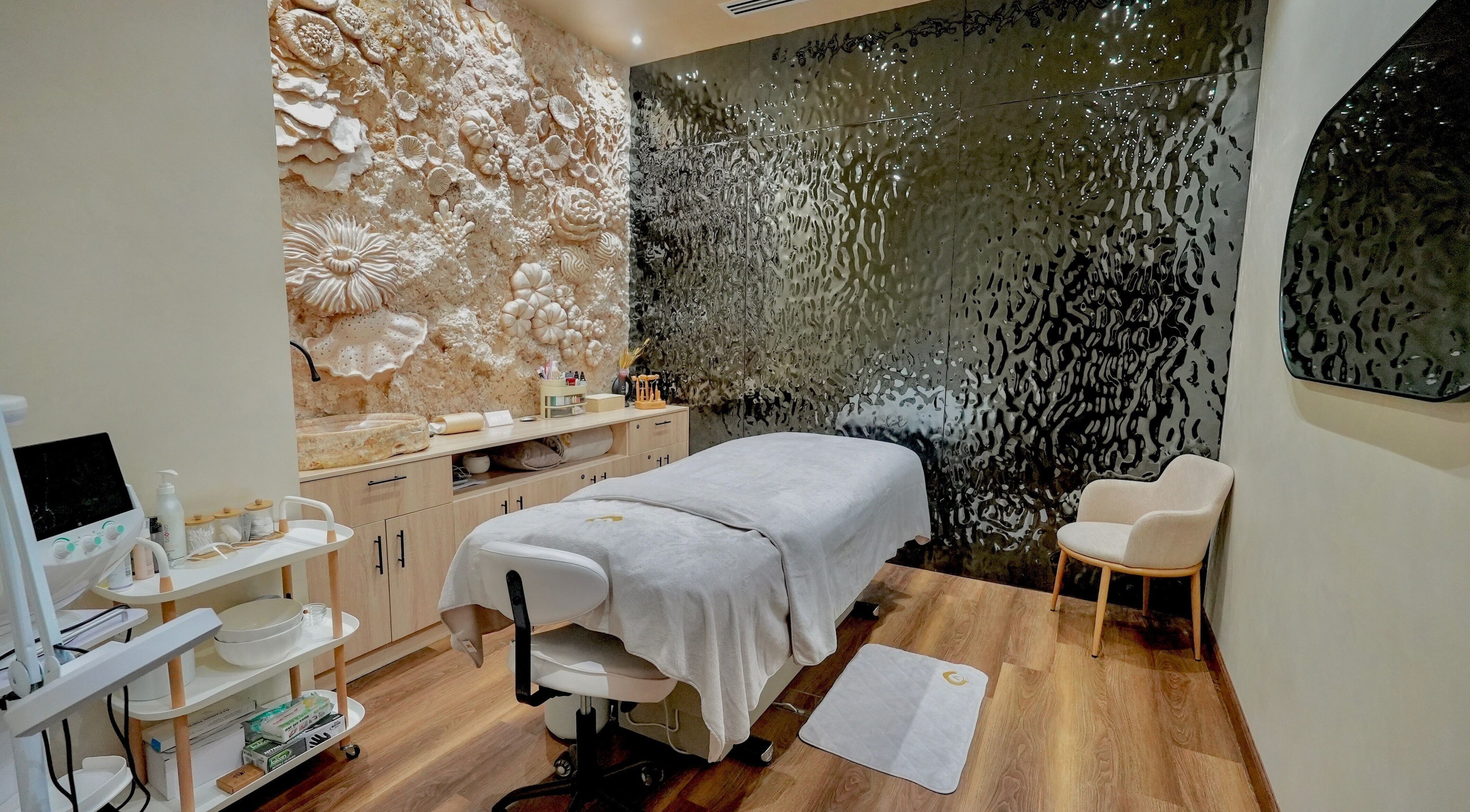 Tranquil massage room with artistic decor at Adara Spa Retreat, Ladies Spa, Dubai, Dubai, AE.