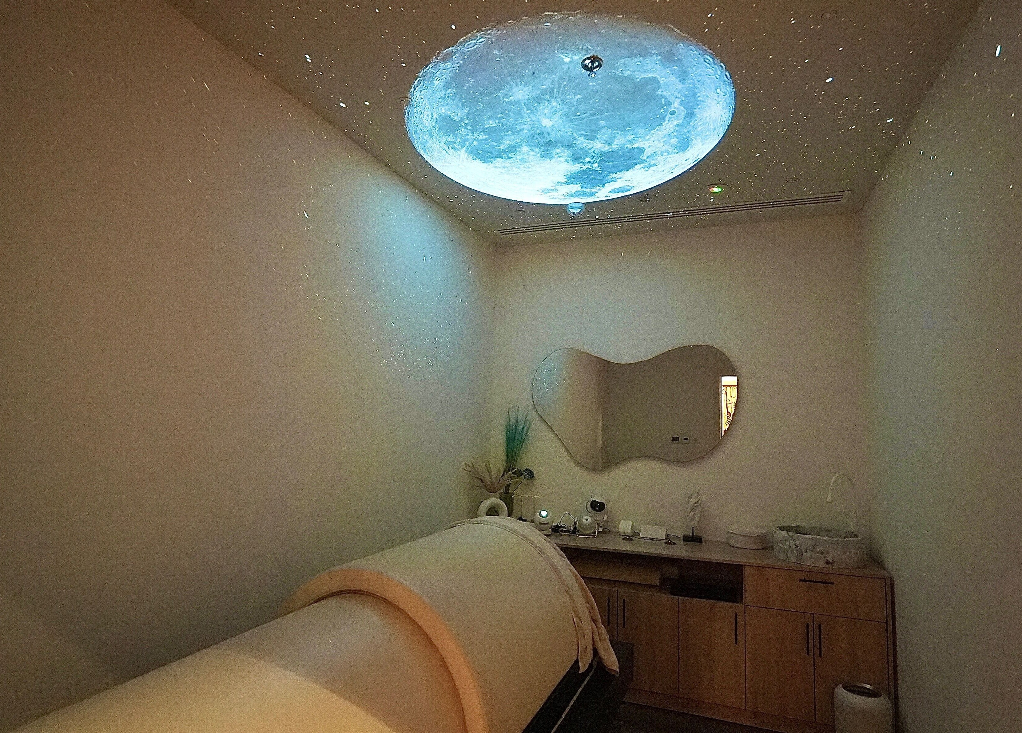 Luxurious treatment room at Adara Spa Retreat, Ladies Spa, Dubai, Dubai, AE with starry ceiling design.