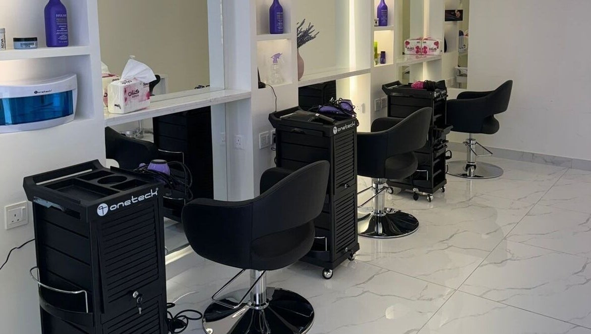 Stylish salon setup at Nails on Wheels, الرياض, منطقة الرياض, SA.