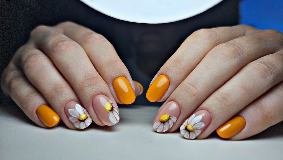 А/S Nail Design image 1