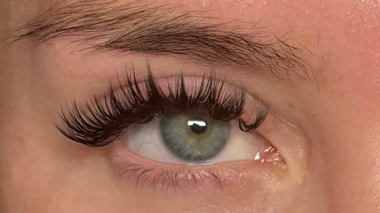 Zoee Black Lashes