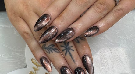 Imagen 2 de M1 nails