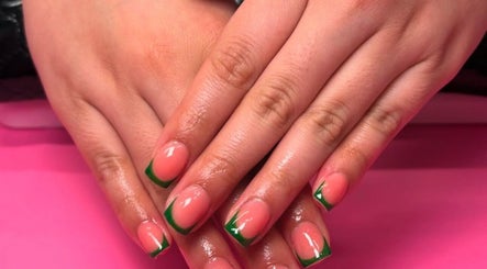 Nails by Ari, bilde 2