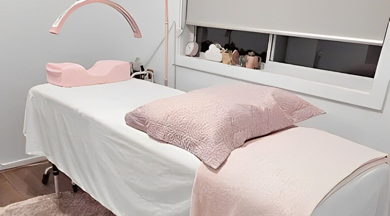 Luxurious treatment room at Fairytale Lashes in Onkaparinga Heights, South Australia, AU with soft pink decor.