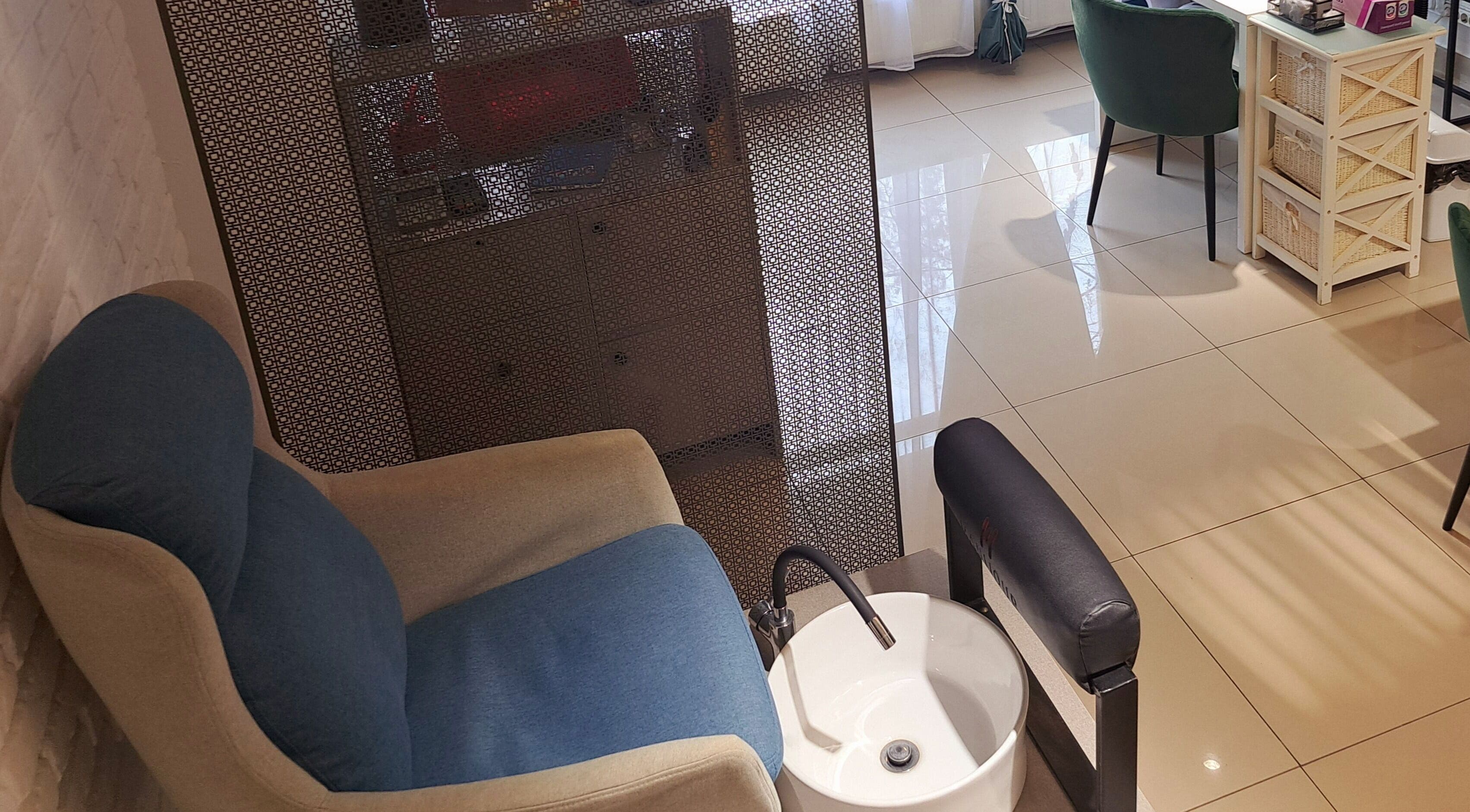 Scaun de relaxare la Beauty.Que, Iași, Județul Iași, RO, potrivit pentru tratamente spa.