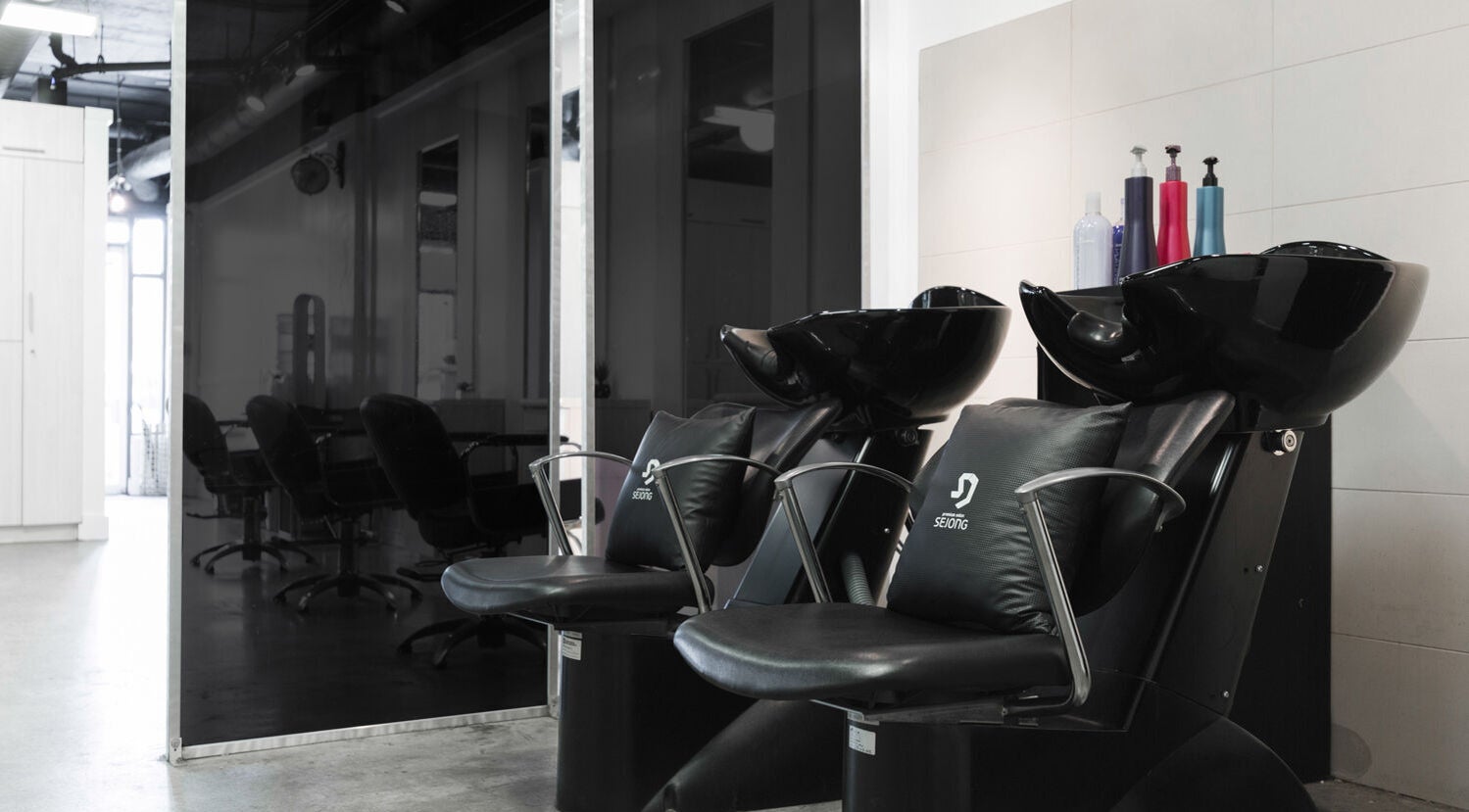 Elegant shampoo stations at Sejong Hair Salon Kerrisdale, Vancouver, British Columbia, CA.