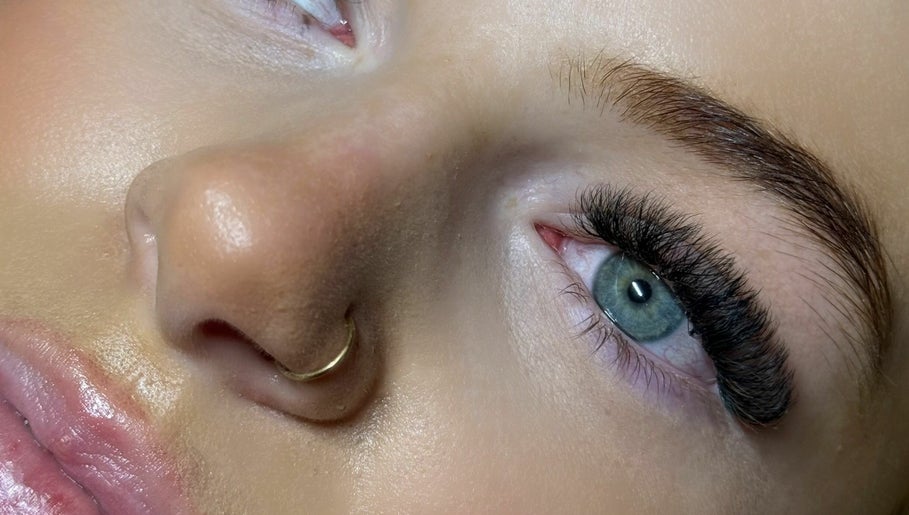 Ramos Lash Extension image 1