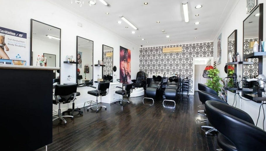 Zara Hair Studio Bild 1