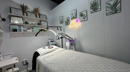 Glowing Beauty Spa