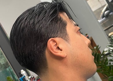 Sleek men's haircut at Korner Seoul, located in Seoul, 서울특별시, KR.