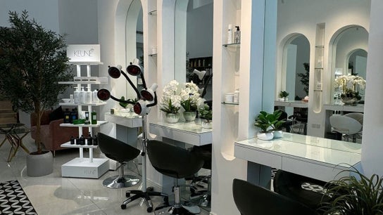 Luna Noor Salon