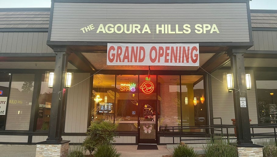 The Agoura Hills Spa – obraz 1