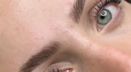 Close-up of expertly shaped eyebrows at Sandra Faria Beauty, Hudson, Massachusetts, US.