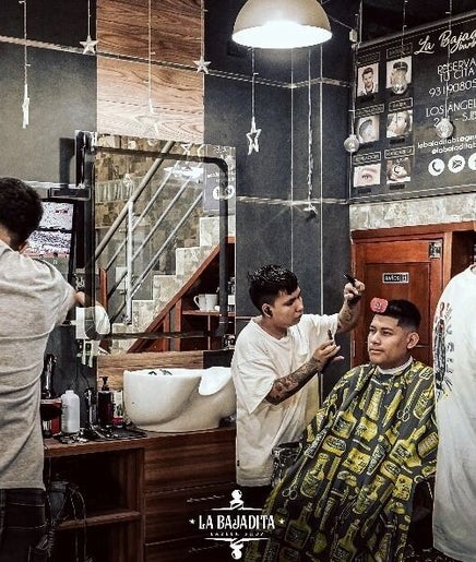 La Bajadita Barbershop image 2