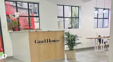 The Gurl House image 2