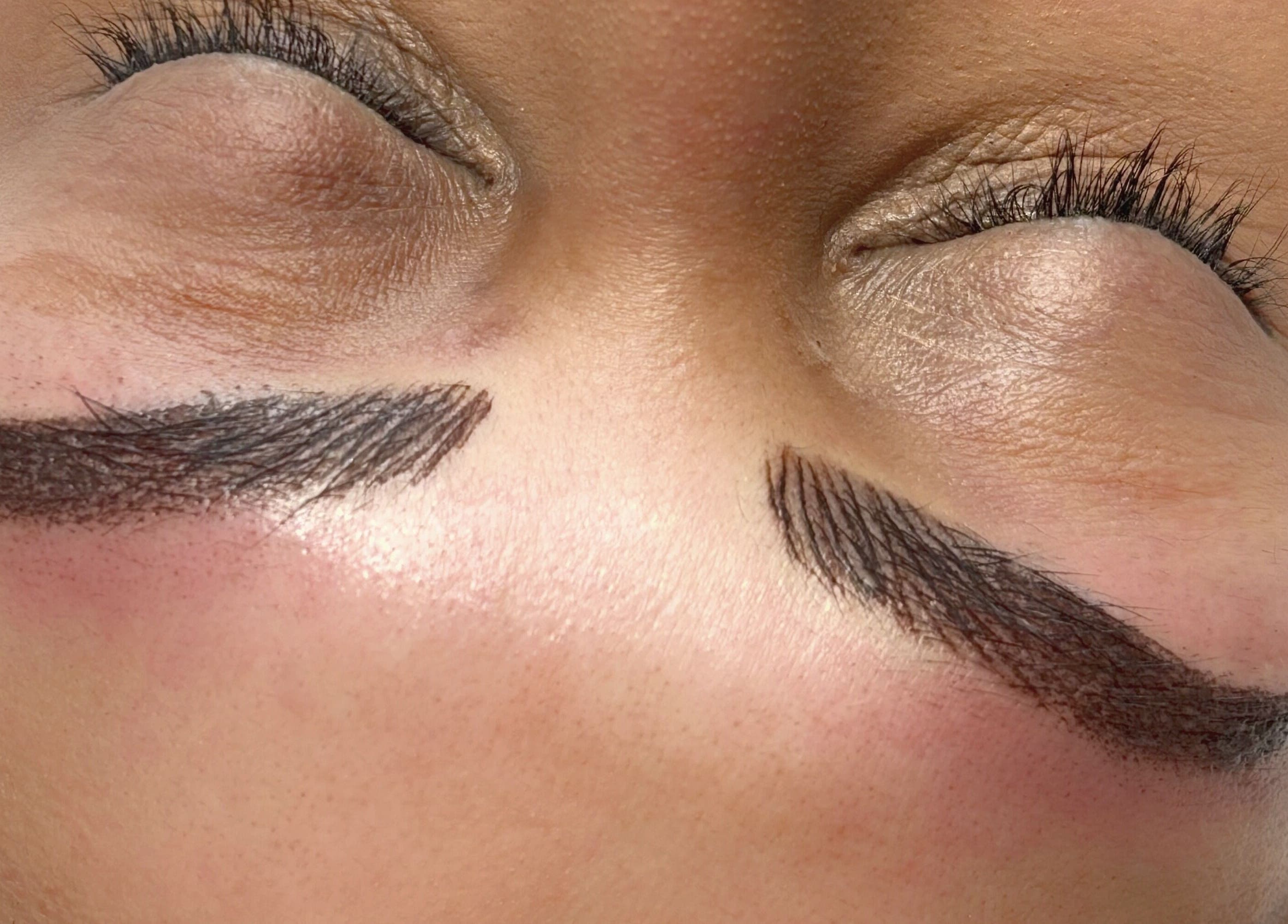 Perfectly defined lashes at Lucyna Lashes, Milton Keynes, England, GB showcasing expert eyelash treatment.