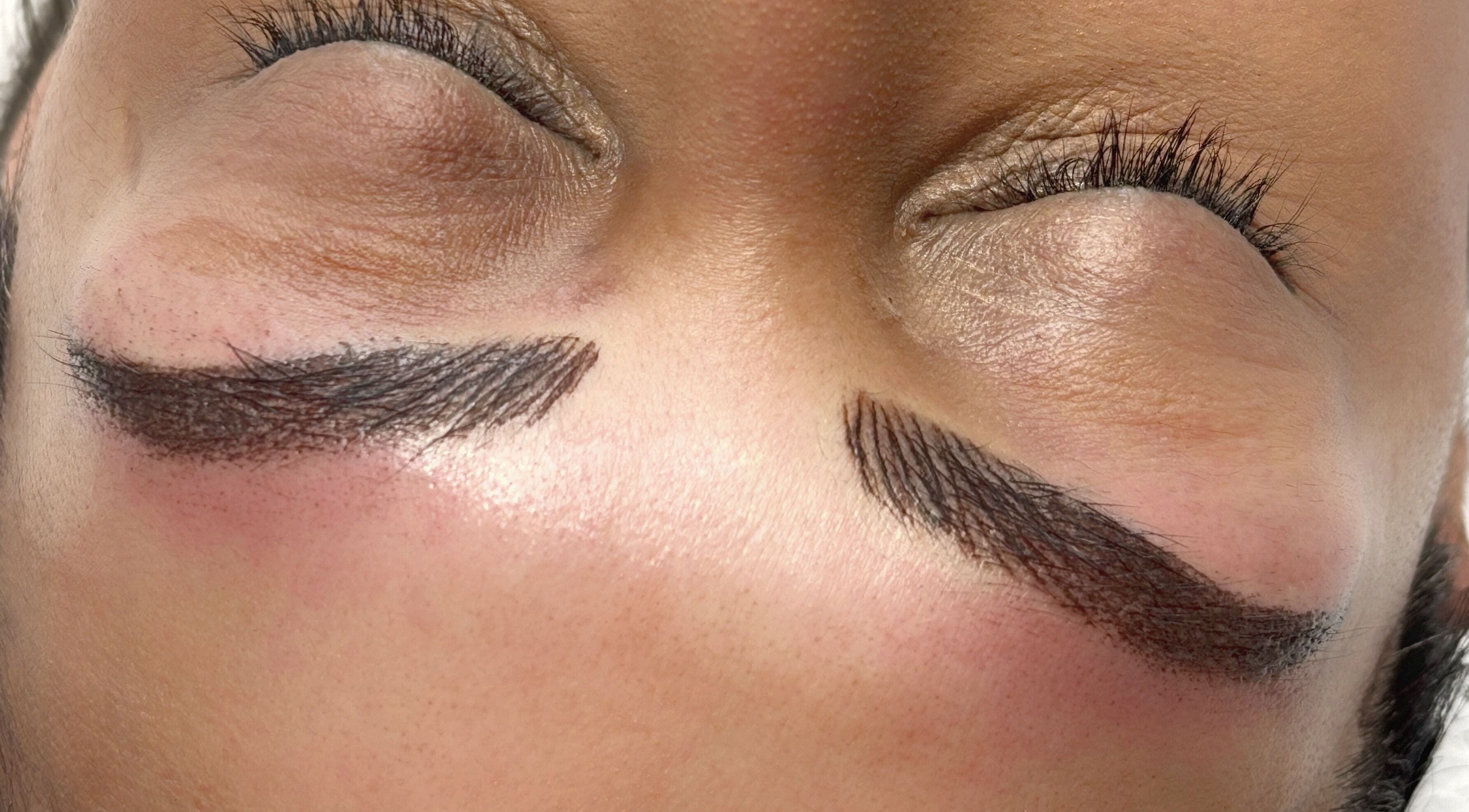 Perfectly defined lashes at Lucyna Lashes, Milton Keynes, England, GB showcasing expert eyelash treatment.