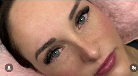 Close-up of elegant eyelashes from Lashes by Katie and Skincare in Bethesda, Maryland, US.