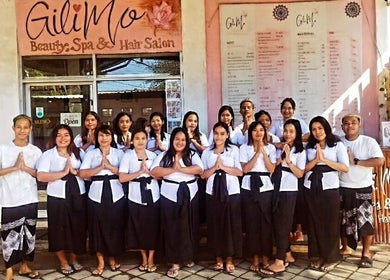 Warm welcome from staff at Gili Mo Beauty Spa & Hair Salon, Nusa Tenggara Barat, ID.