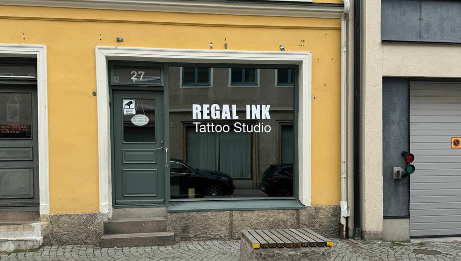 Regal Ink image 1