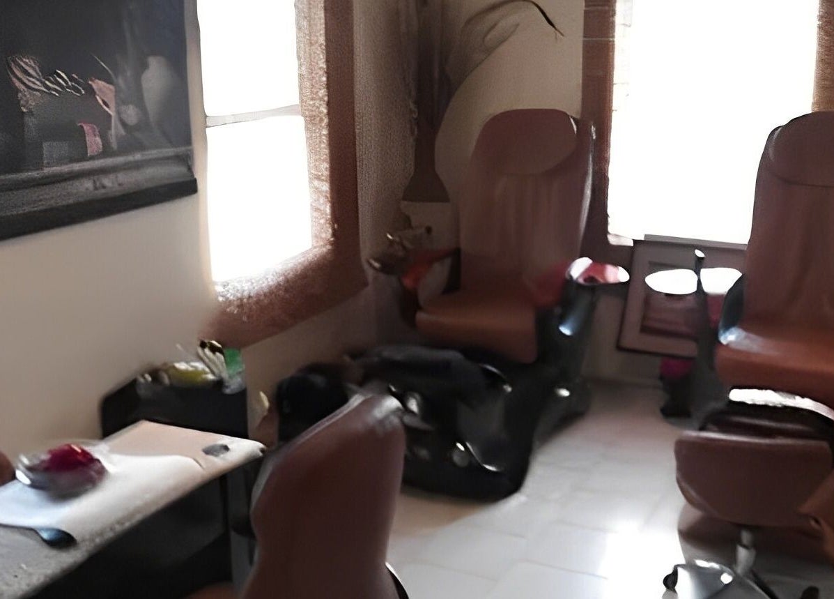 Relaxing spa chairs at Driftwood Spa West End, Tortola British Virgin Island, Tortola, VG.