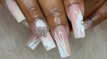 PrettyNailsbyMau image 3