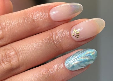 Stylish iridescent nails designed at Ana Fernandes, Dublin, Dublin 01, IE.