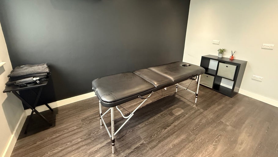 Fee PT Sports Massage image 1