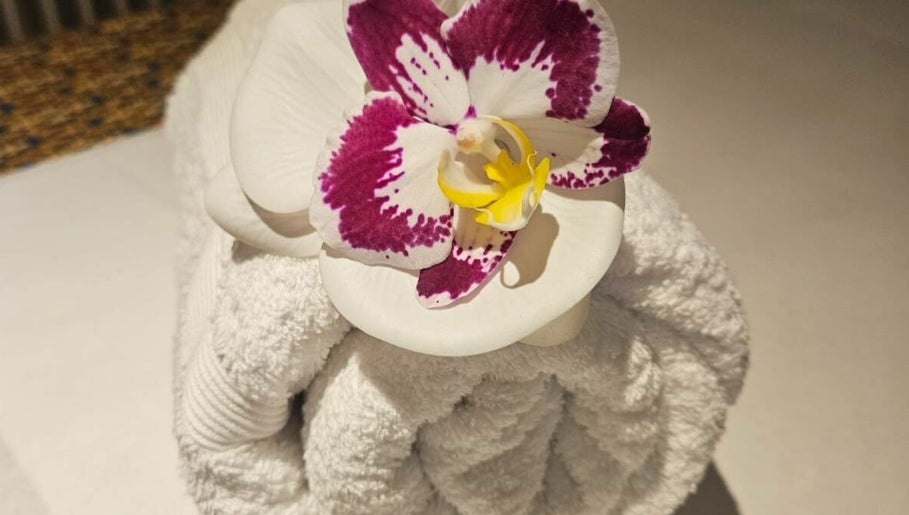 Lotus Thai Massage image 1