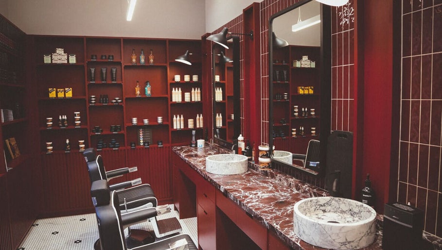 Alpha Barbers - Little William image 1