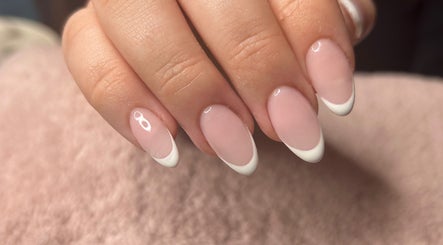 Εικόνα Aura Nail Studio 2