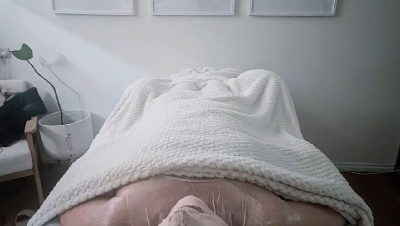 Cozy treatment room at Earth & Tonic, Yanchep, Western Australia. A serene spa experience awaits.