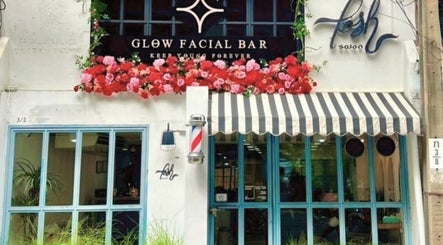 Glow facial bar image 2