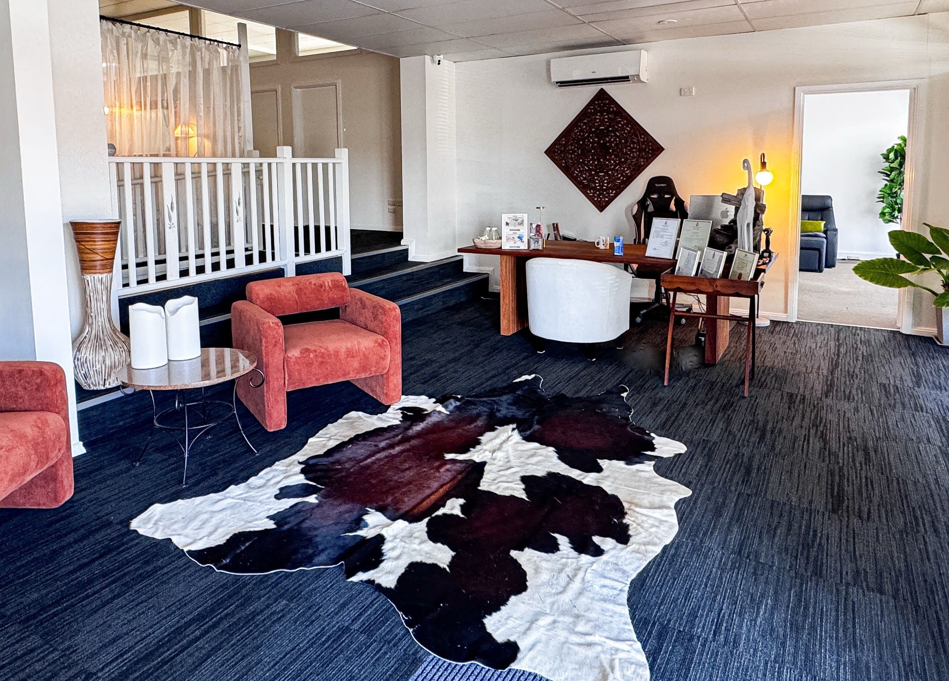 Stylish lounge area at Jaywa Wellness Centre Dubbo, featuring chic decor and cozy seating in Dubbo, New South Wales, AU.