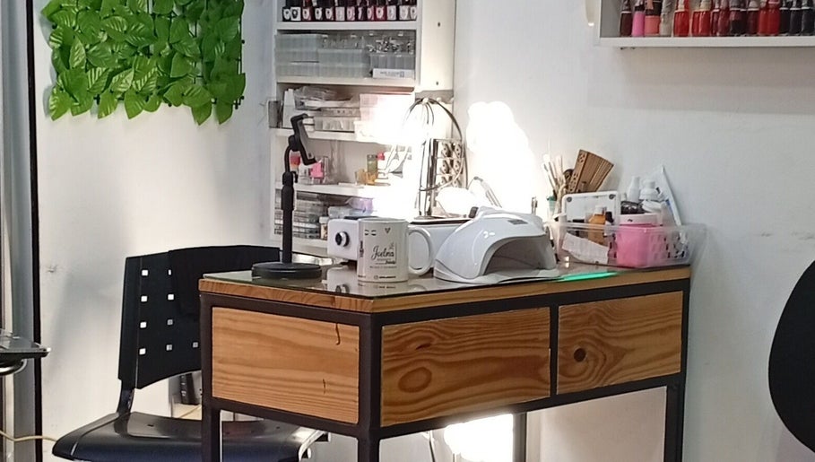 Studio de Belesa Fernanda Sabatelau imej 1