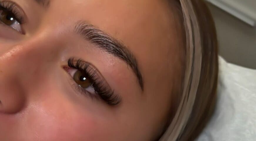 Close-up of expertly applied eyelash extensions at Lashedbyshoniblair, Stourbridge, England, GB.