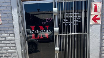 Love Nails