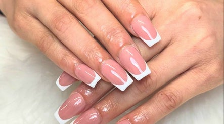 Myssynails image 3