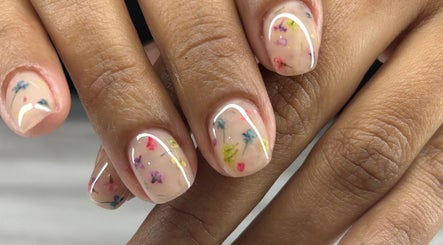 Angie nails изображение 3