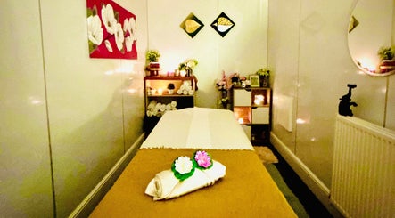 Cozy massage room at Anna Massage Therapy & Spa in Newcastle upon Tyne, England, GB with warm lighting and decor.