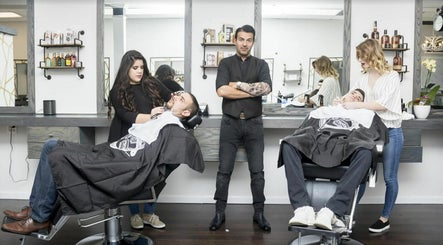 Milton Salon and Barbershop image 3