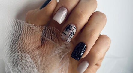 AmorNails